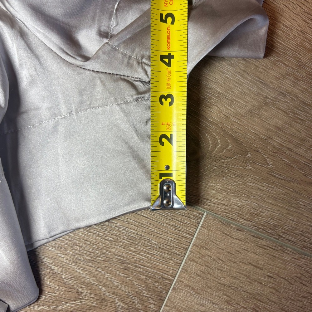 Natural Life Silver Satin Smocked Waist Ruffle Mini Skort Shorts Womens Small - Picture 8 of 9